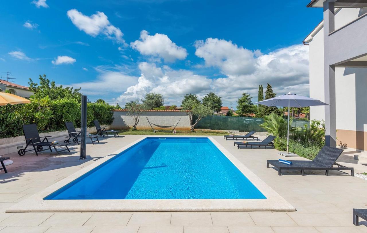 Apart Residence Leko Porec Exterior photo