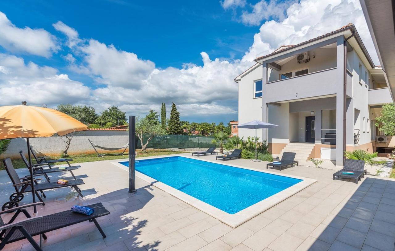 Apart Residence Leko Porec Exterior photo